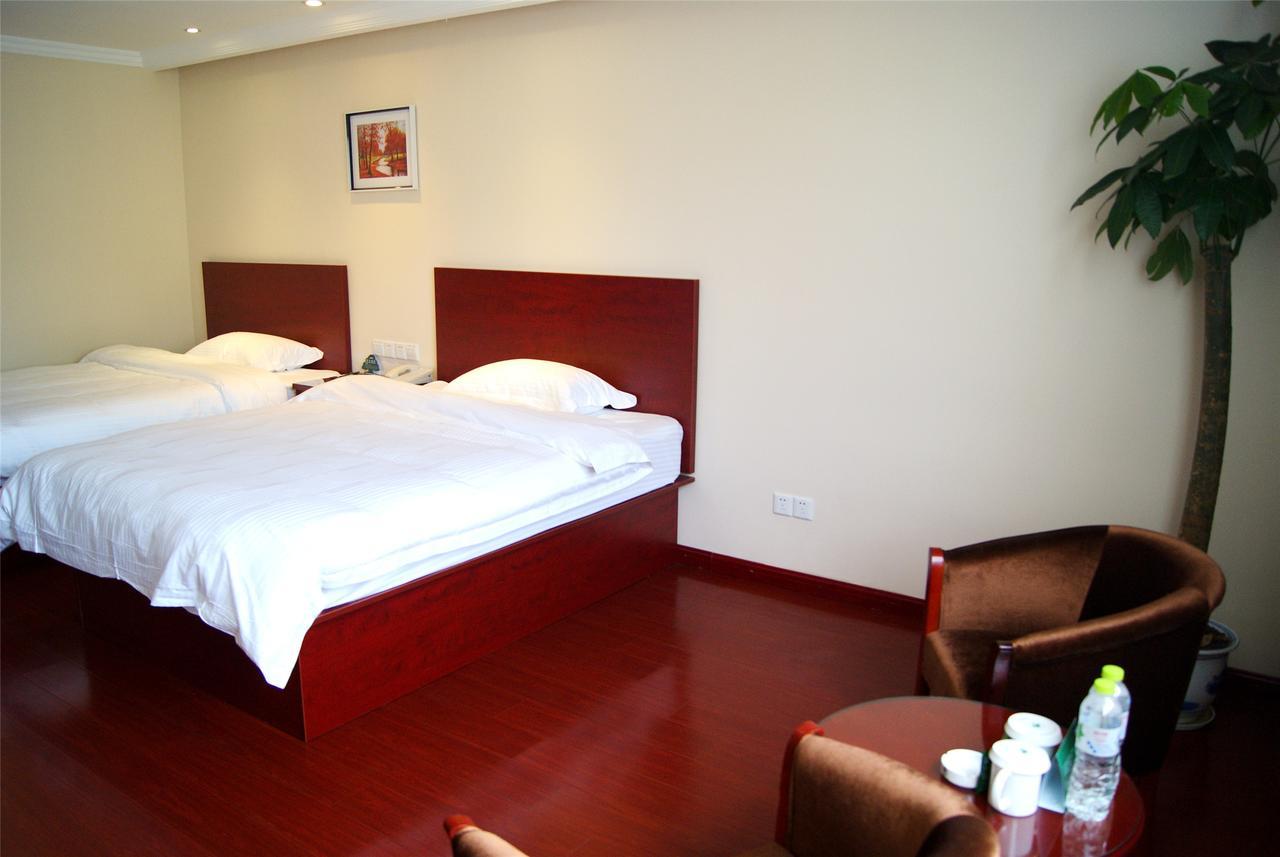 Greentree Inn Chengde Shuangluan District Xinhui Wan Business Hotel מראה חיצוני תמונה