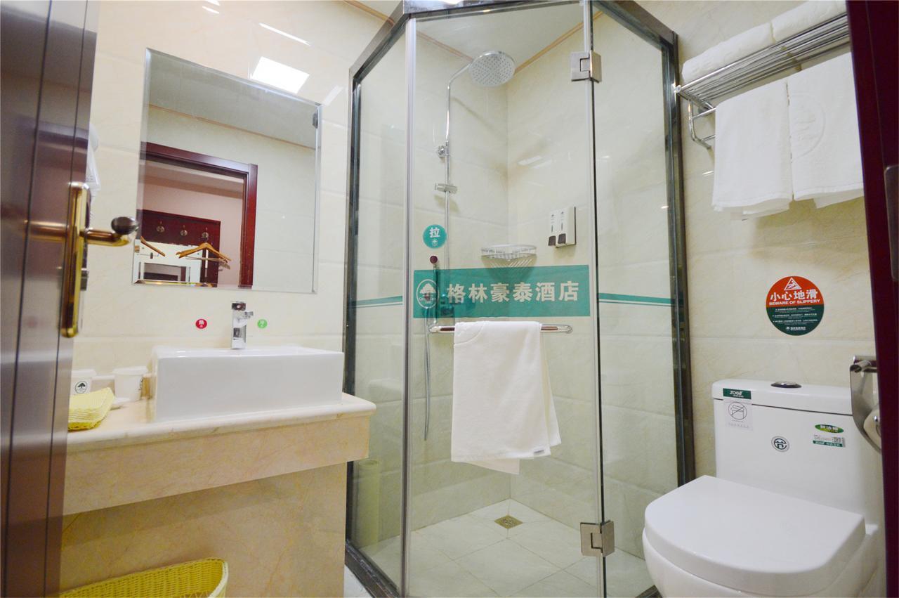 Greentree Inn Chengde Shuangluan District Xinhui Wan Business Hotel מראה חיצוני תמונה